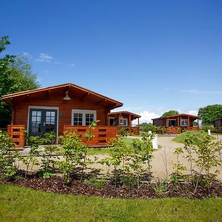 Giltraps Townhouse & Glamping Kinnitty